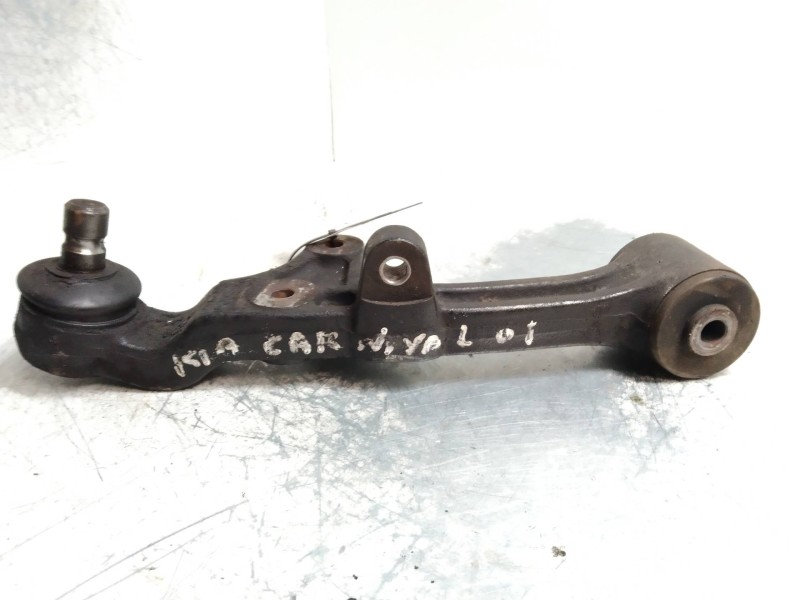 Recambio de brazo suspension inferior delantero izquierdo para kia carnival ii 2.9 crdi cat referencia OEM IAM   
