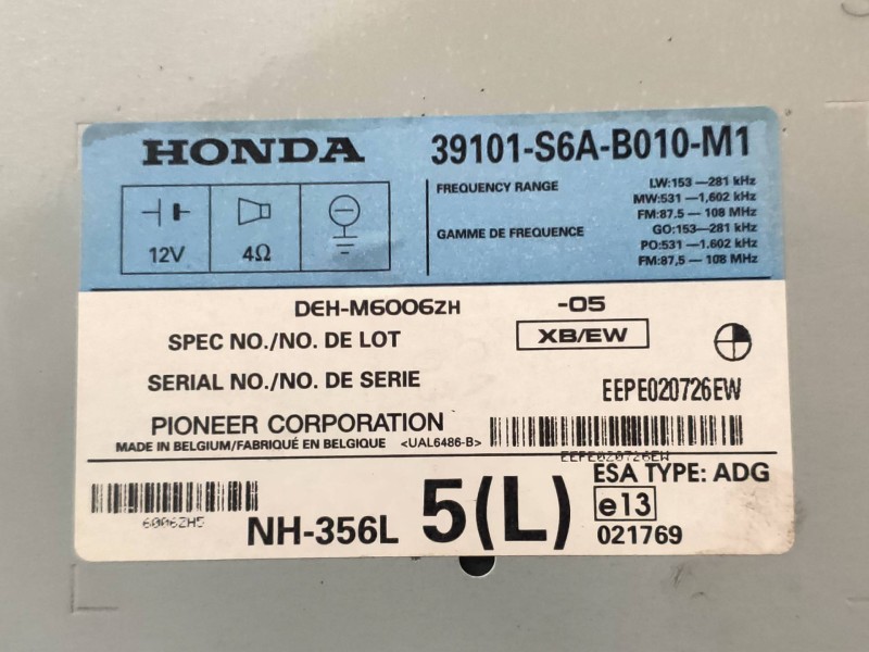 Recambio de sistema audio / radio cd para honda civic berlina 5 (eu7/8) 1.7 ctdi es referencia OEM IAM 39101S6AB010M1  
