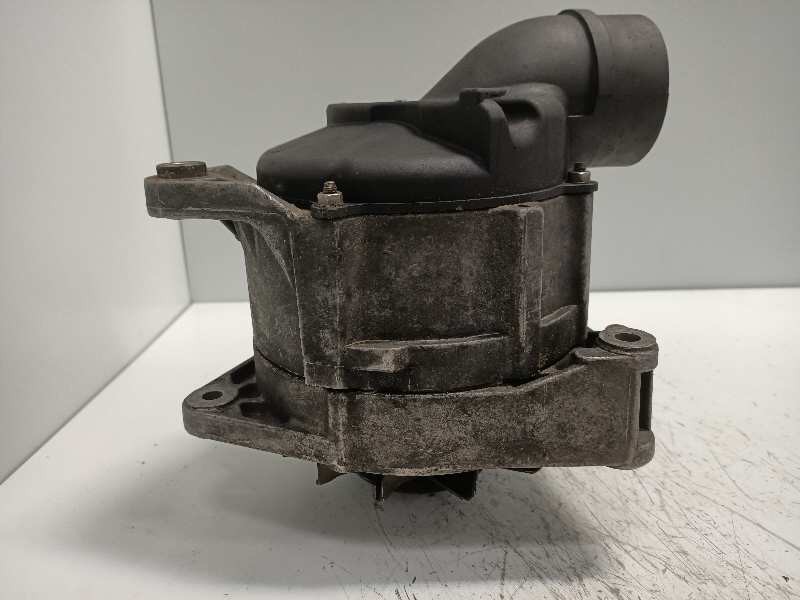 Recambio de alternador para bmw serie 5 berlina (e34) 520i (95kw) referencia OEM IAM 0120469868  BOSCH 80A