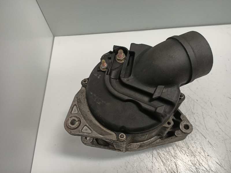 Recambio de alternador para bmw serie 5 berlina (e34) 520i (95kw) referencia OEM IAM 0120469868  BOSCH 80A