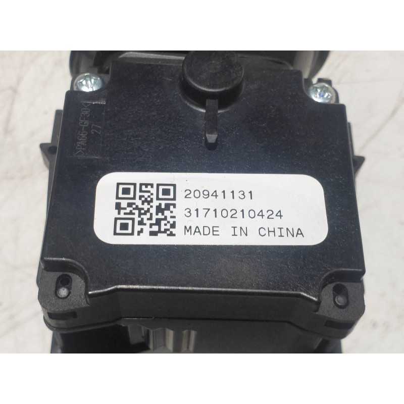 Recambio de mando limpia para opel insignia sports tourer 2.0 16v cdti referencia OEM IAM 20941131  