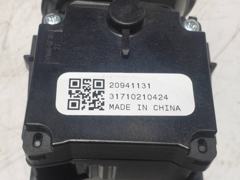 Recambio de mando limpia para opel insignia sports tourer 2.0 16v cdti referencia OEM IAM 20941131  