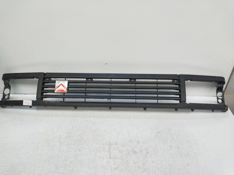 Recambio de rejilla delantera para citroen c 25 caja cerrada 2.5 diesel (u25) referencia OEM IAM 7698560   Recambio de rejilla delantera para citroen c 25 caja cerrada 2.5 diesel (u25) referencia OEM IAM 7698560