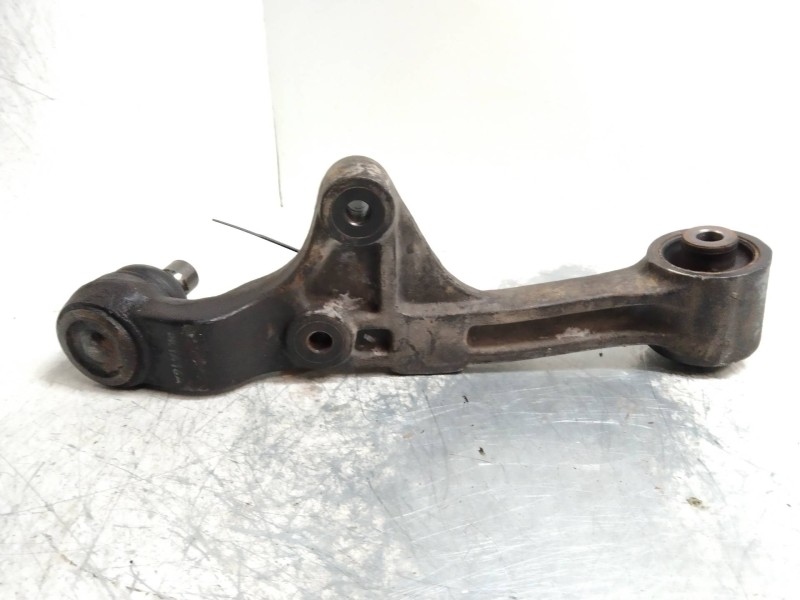 Recambio de brazo suspension inferior delantero derecho para kia carnival 2.5 referencia OEM IAM   