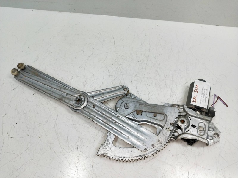Recambio de elevalunas delantero derecho para peugeot 205 berlina 1.8 d mito referencia OEM IAM   5P