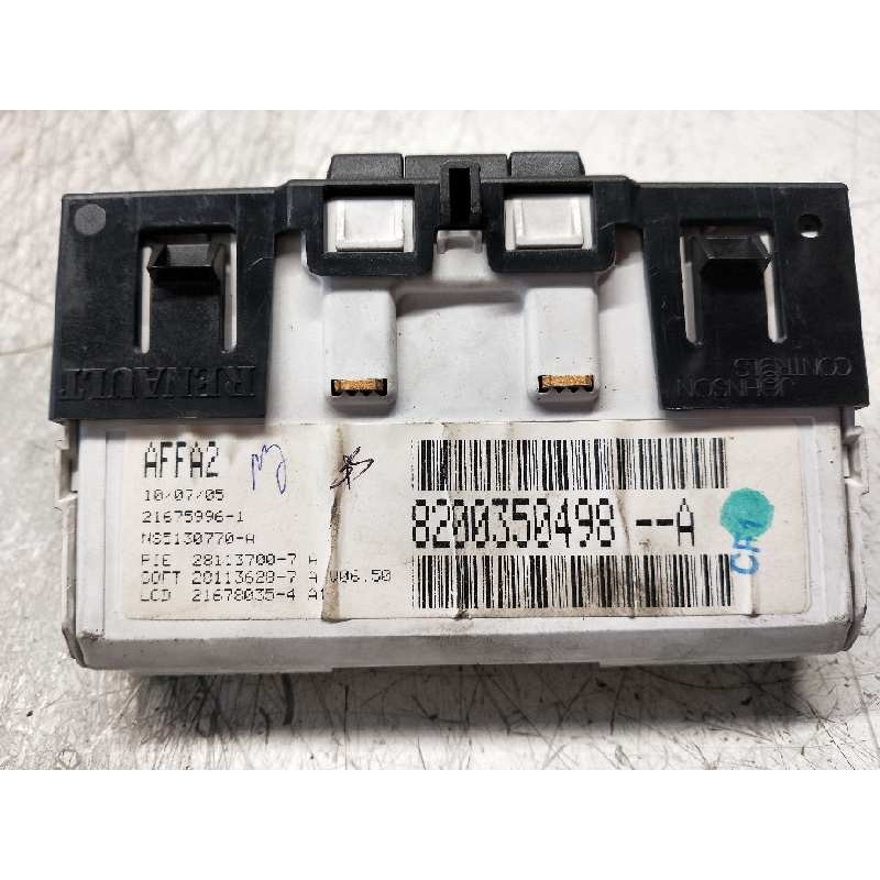 Recambio de pantalla multifuncion para renault megane ii berlina 5p 1.5 dci diesel referencia OEM IAM 8200350498A 216759961 