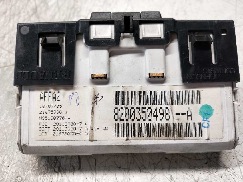 Recambio de pantalla multifuncion para renault megane ii berlina 5p 1.5 dci diesel referencia OEM IAM 8200350498A 216759961 