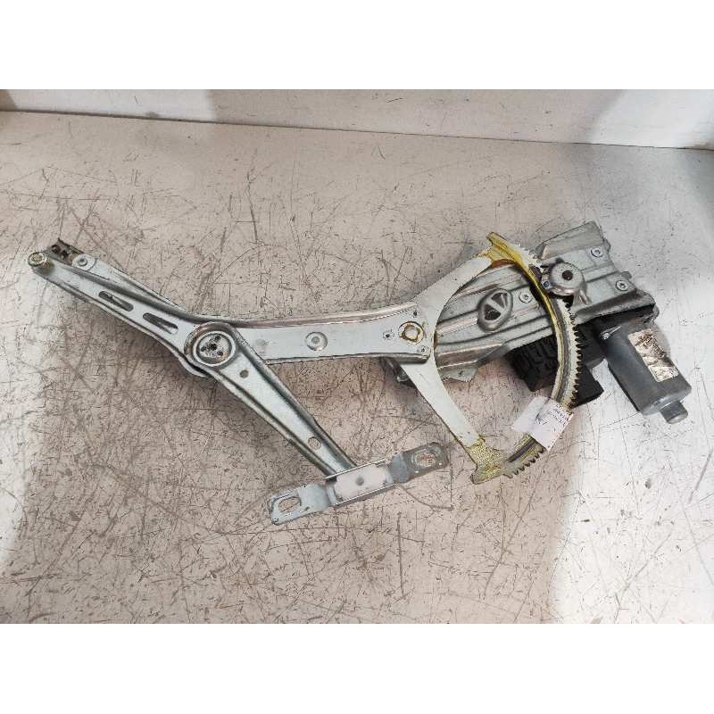Recambio de elevalunas delantero derecho para opel astra h ber. 1.7 16v cdti referencia OEM IAM 13101481  5P