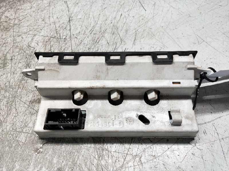 Recambio de pantalla multifuncion para citroen xsara coupe 2.0 hdi tonic (80kw) referencia OEM IAM 9643823677  