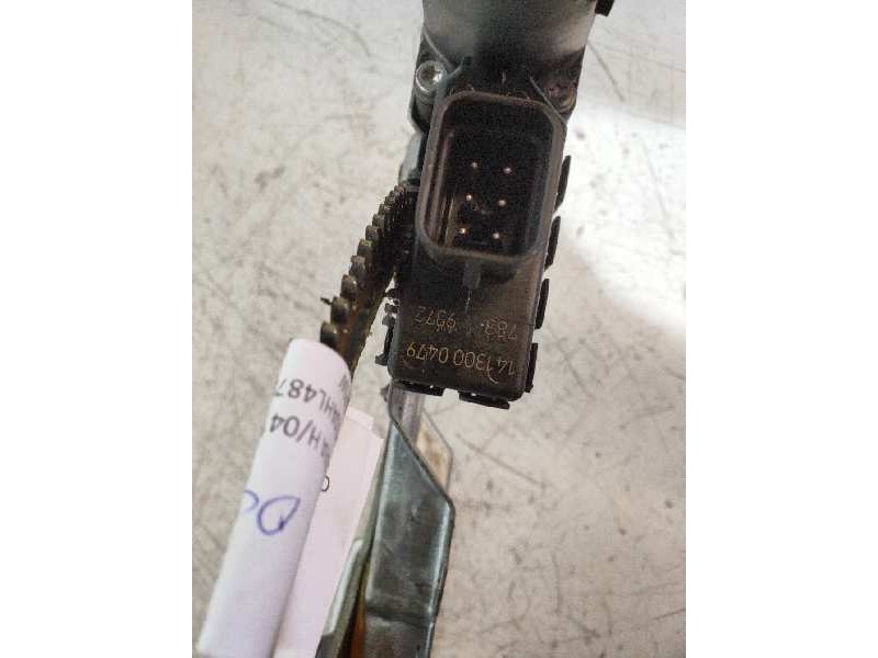 Recambio de elevalunas delantero derecho para opel astra h ber. 1.7 16v cdti referencia OEM IAM 13101481  5P