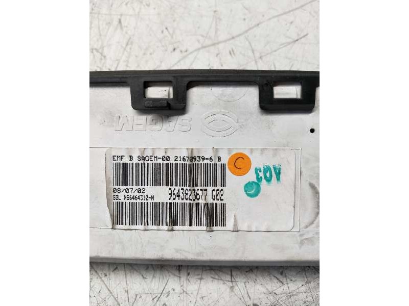 Recambio de pantalla multifuncion para citroen xsara coupe 2.0 hdi tonic (80kw) referencia OEM IAM 9643823677  