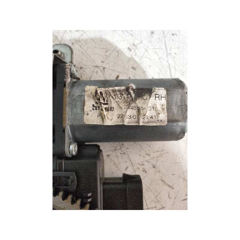 Recambio de elevalunas delantero derecho para opel astra h ber. 1.7 16v cdti referencia OEM IAM 13101481  5P