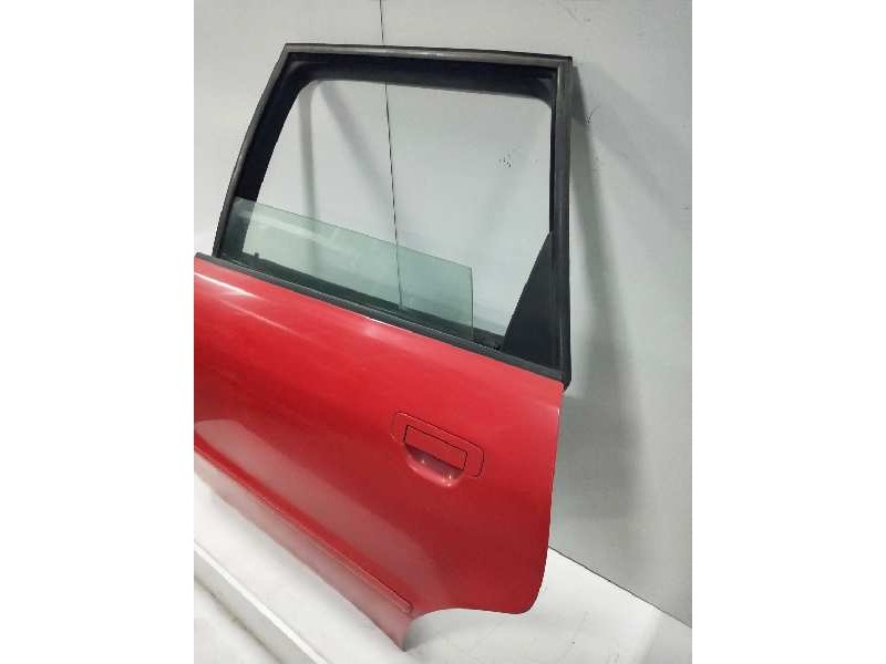 Recambio de puerta trasera izquierda para audi a4 avant (b5) 1.9 tdi referencia OEM IAM    Recambio de puerta trasera izquierda para audi a4 avant (b5) 1.9 tdi referencia OEM IAM