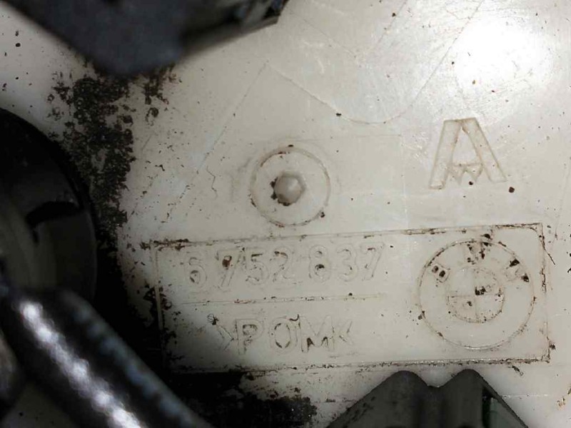 Recambio de bomba combustible para bmw serie 7 (e65/e66) 745i referencia OEM IAM 6752837 AFORADOR 