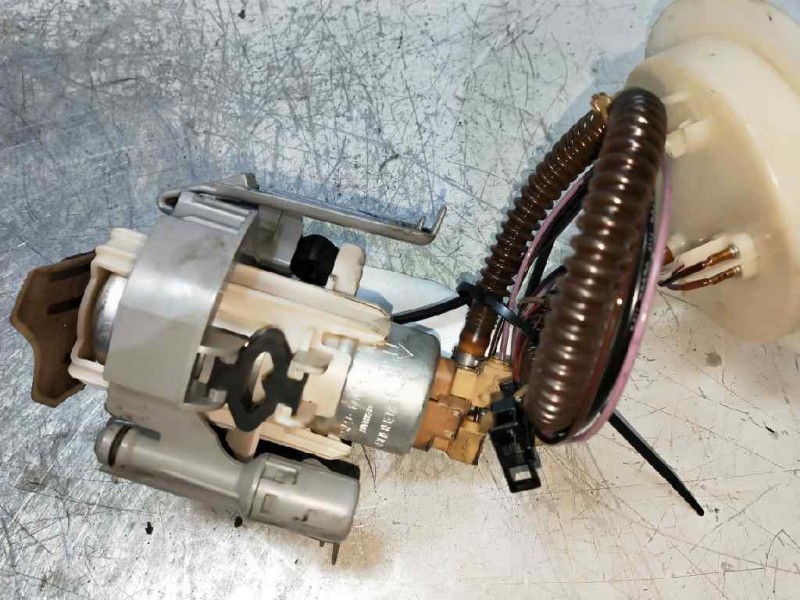 Recambio de bomba combustible para bmw serie 7 (e65/e66) 745i referencia OEM IAM 6752837 AFORADOR 