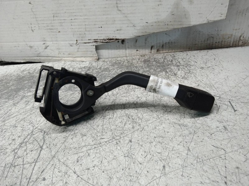 Recambio de mando limpia para volkswagen golf ii (191/193) básico / c referencia OEM IAM   