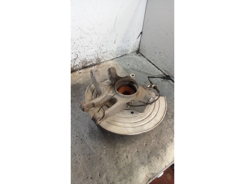 Recambio de mangueta trasera derecha para jaguar xf 3.0 v6 diesel cat referencia OEM IAM   