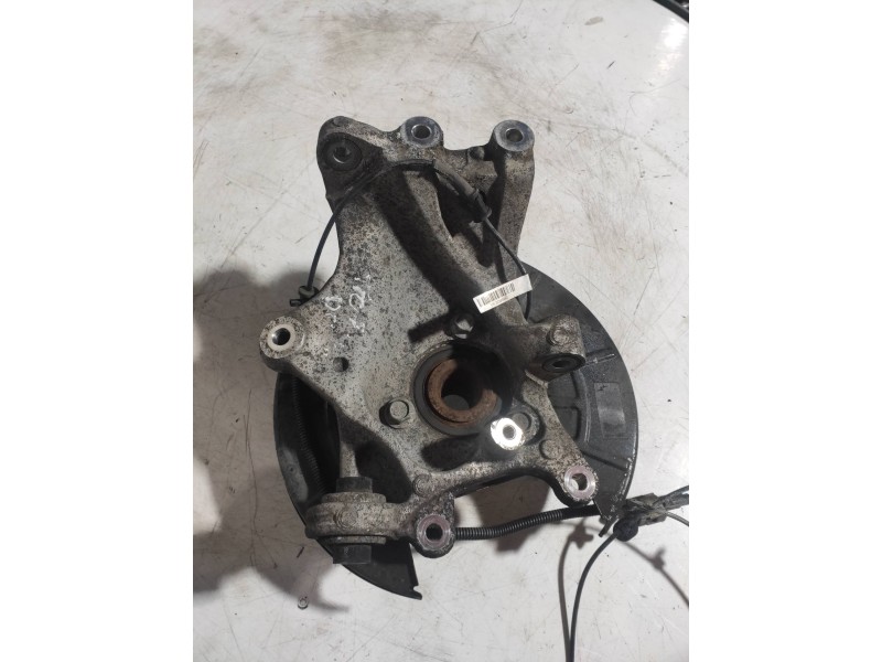 Recambio de mangueta trasera derecha para opel insignia sports tourer 2.0 16v cdti referencia OEM IAM   