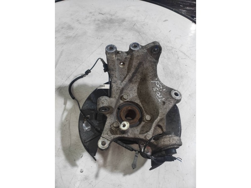 Recambio de mangueta trasera izquierda para opel insignia sports tourer 2.0 16v cdti referencia OEM IAM   