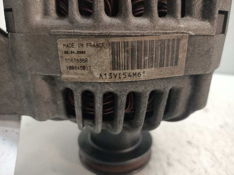 Recambio de alternador para bmw serie 3 berlina (e36) 316i referencia OEM IAM 2542125 S567886R VALEO