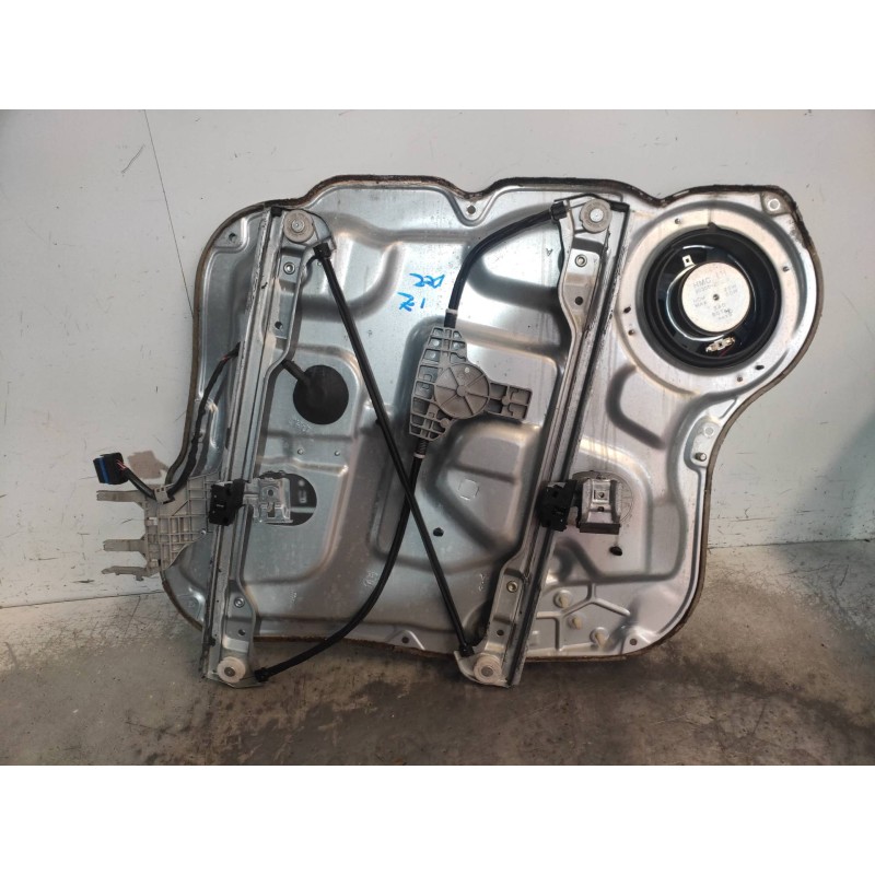 Recambio de elevalunas delantero izquierdo para hyundai santa fe (bm) 2.2 crdi classic (2wd) referencia OEM IAM 824702B030J4S4  