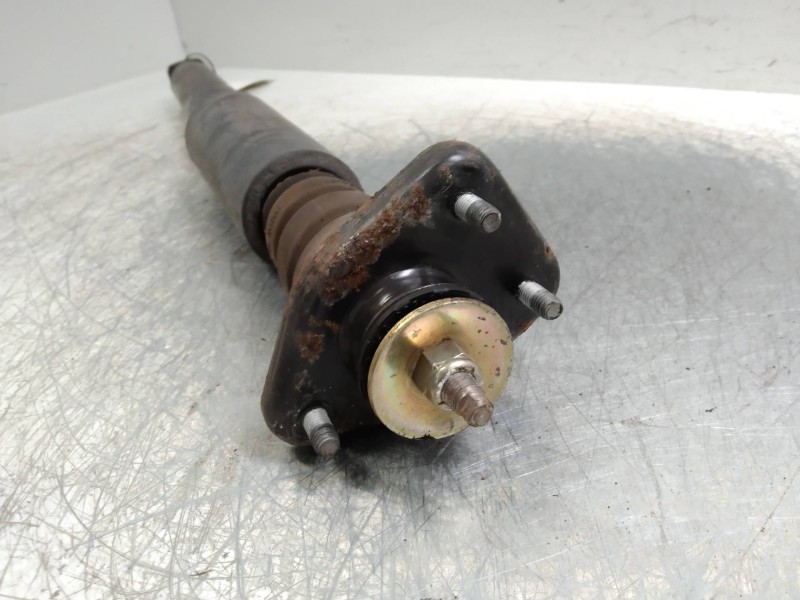 Recambio de amortiguador trasero para bmw x3 (e83) 3.0 turbodiesel referencia OEM IAM 33523413789  