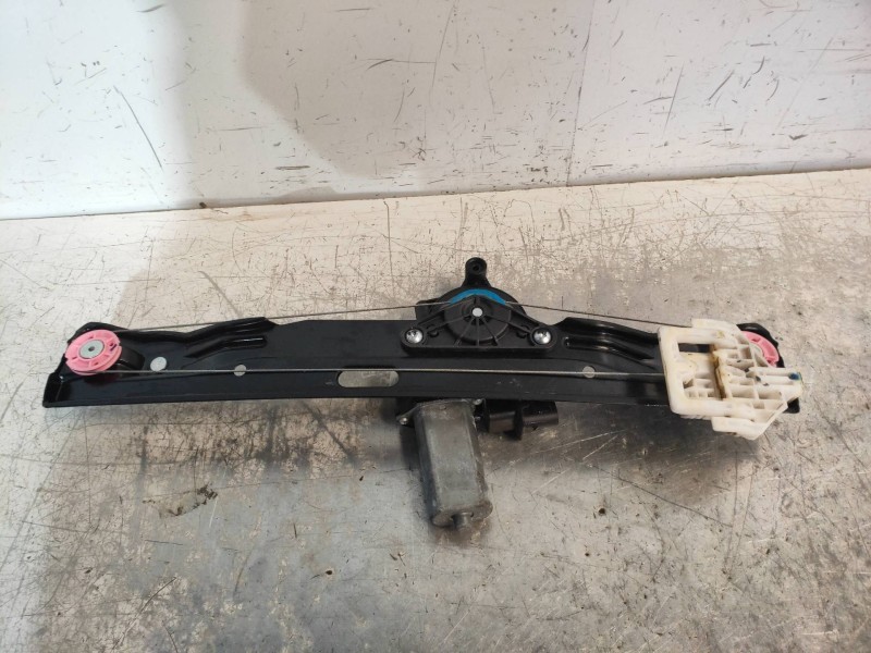 Recambio de elevalunas trasero derecho para bmw serie 2 active tourer (f45) 218d referencia OEM IAM 729638607 13262410 513374901