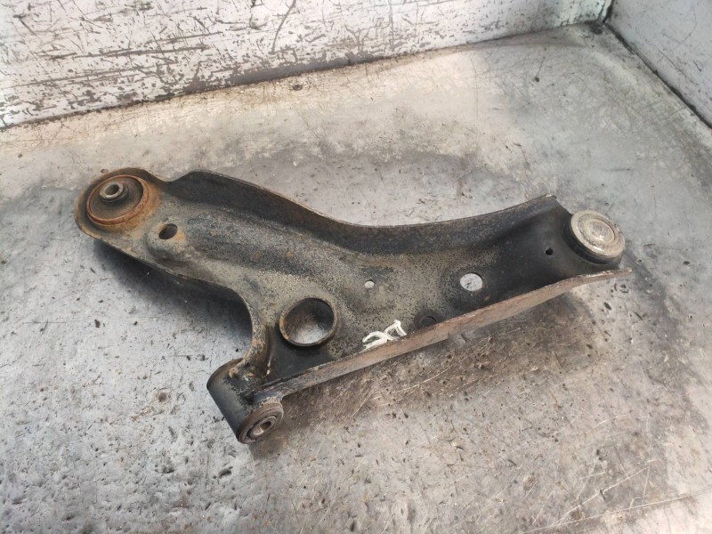 Recambio de brazo suspension inferior delantero derecho para nissan pixo (uao) 1.0 referencia OEM IAM   