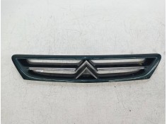 Recambio de rejilla delantera para citroen xsara berlina 1.9td attraction referencia OEM IAM   