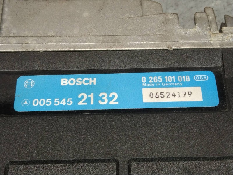 Recambio de centralita abs para mercedes clase e (w124) berlina d 300 (124.130) referencia OEM IAM 0265101018 0055452132 