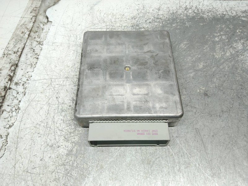 Recambio de centralita motor uce para ford focus berlina (cak) ghia referencia OEM IAM 98AB12A650CGH HERE 