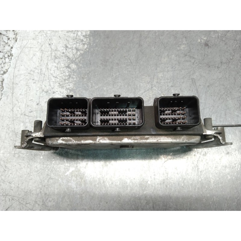 Recambio de centralita motor uce para citroen xsara berlina 1.6i 16v premier referencia OEM IAM 0261206606 9651396380 ME744 13