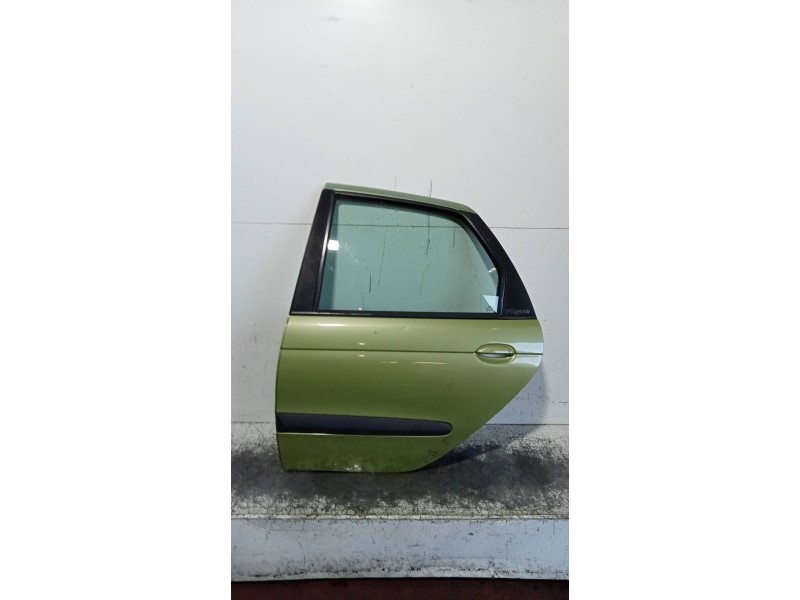 Recambio de puerta trasera izquierda para renault scenic (ja..) 1.9 dci rt referencia OEM IAM   