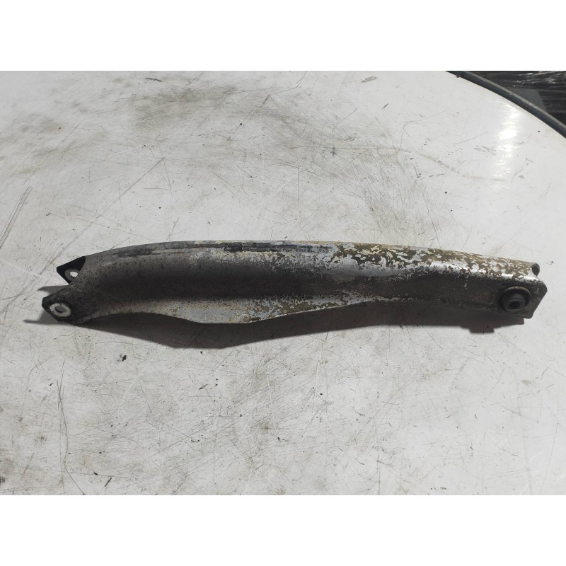 Recambio de brazo suspension inferior trasero izquierdo para opel insignia sports tourer 2.0 16v cdti referencia OEM IAM   