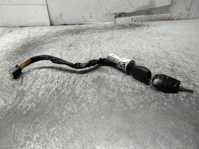 Recambio de conmutador de arranque para dacia logan ambiance referencia OEM IAM   