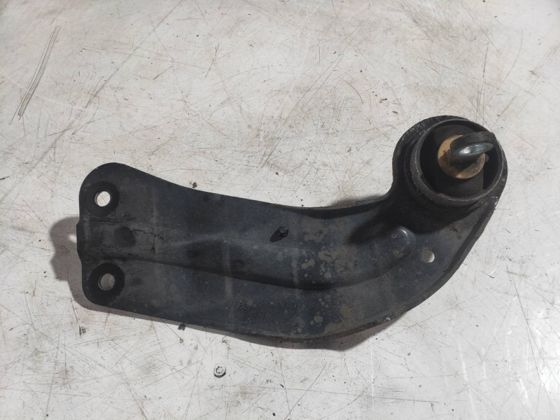 Recambio de brazo suspension superior trasero derecho para opel insignia sports tourer 2.0 16v cdti referencia OEM IAM   