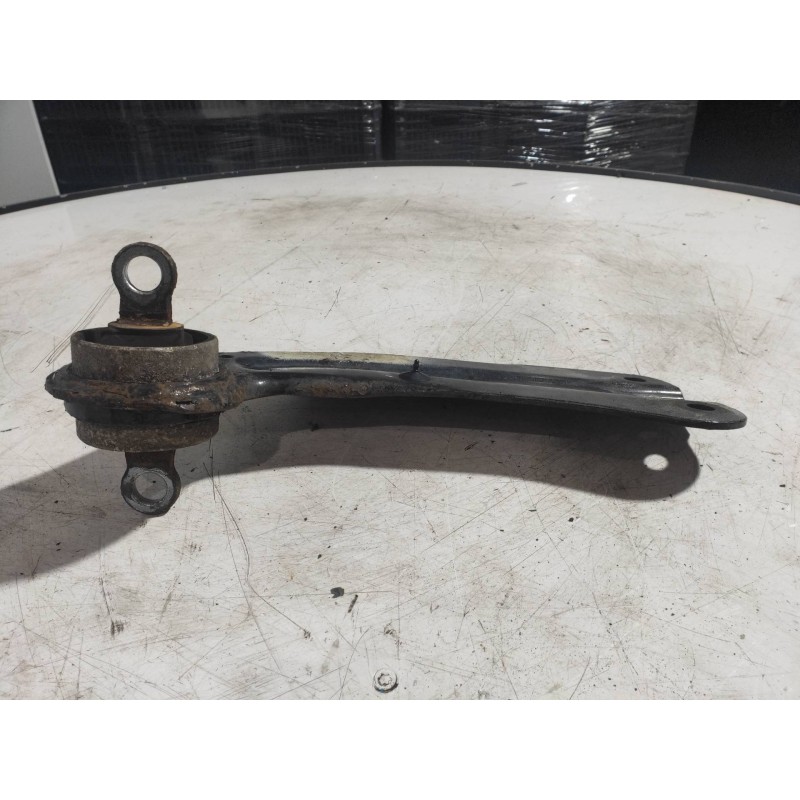 Recambio de brazo suspension superior trasero izquierdo para opel insignia sports tourer 2.0 16v cdti referencia OEM IAM 2294035