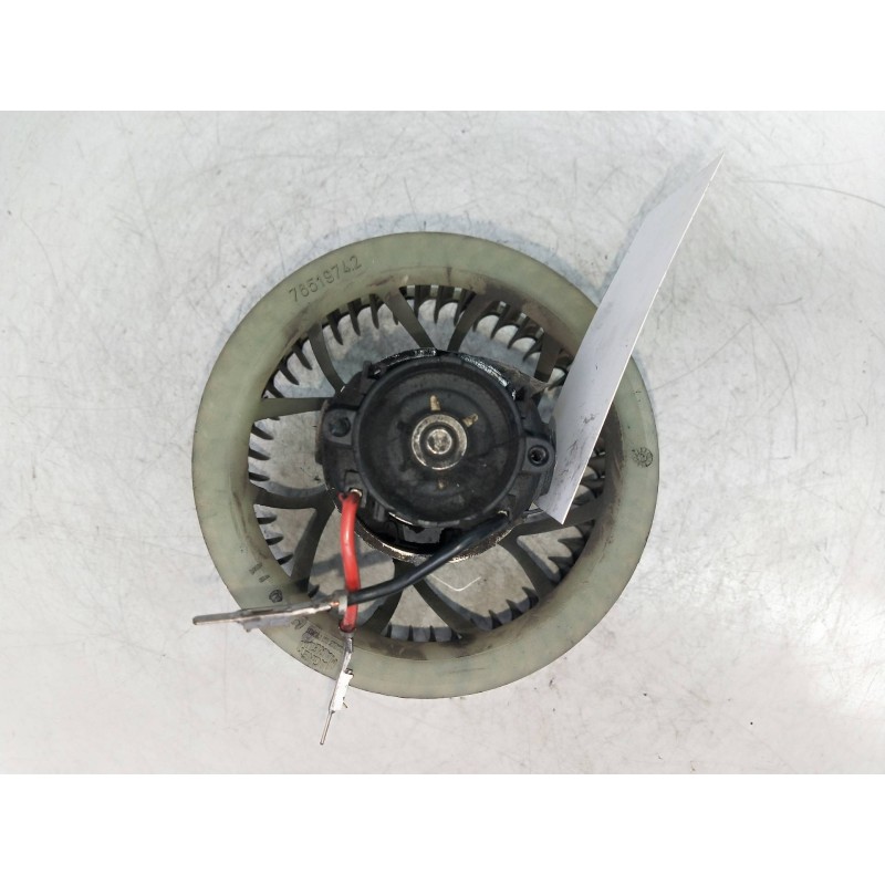 Recambio de motor calefaccion para renault clio ii fase i (b/cbo) 1.9 d referencia OEM IAM 7701045554 78519742 