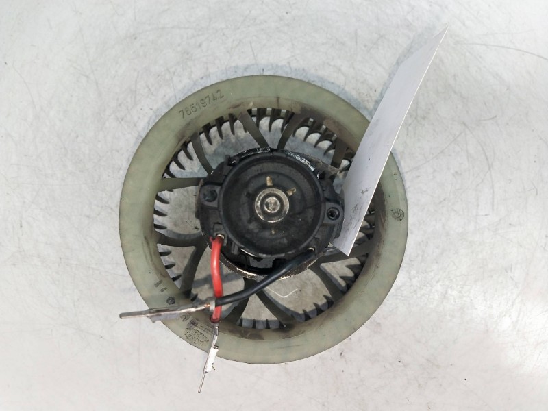 Recambio de motor calefaccion para renault clio ii fase i (b/cbo) 1.9 d referencia OEM IAM 7701045554 78519742 