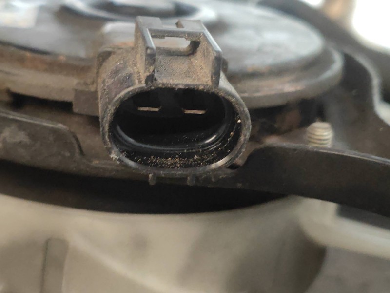 Recambio de electroventilador para nissan pixo (uao) 1.0 referencia OEM IAM SR1680007170  