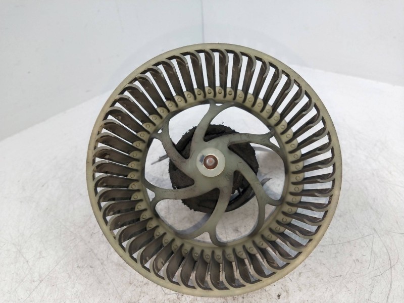 Recambio de motor calefaccion para renault clio ii fase i (b/cbo) 1.9 d referencia OEM IAM 7701045554 78519742 