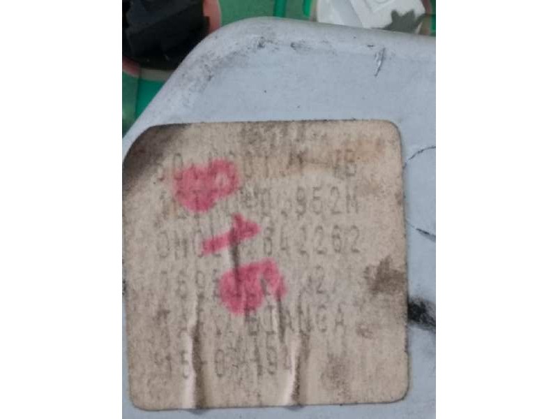 Recambio de cuadro instrumentos para fiat uno (146) d referencia OEM IAM 7642262 7695228 6046011 Recambio de cuadro instrumentos para fiat uno (146) d referencia OEM IAM 7642262 7695228 6046011