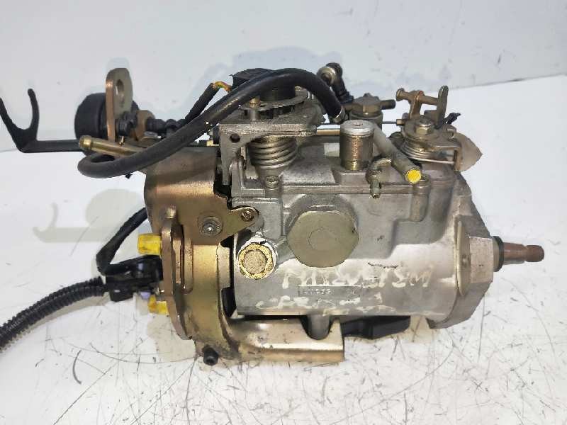 Recambio de bomba inyeccion para mitsubishi carisma berlina 4 (da0) 1.9 turbodiesel referencia OEM IAM R8448B031A LUCAS 