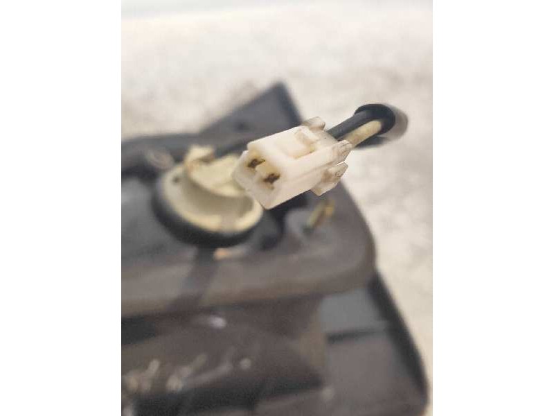 Recambio de piloto trasero izquierdo interior para ssangyong rodius xdi referencia OEM IAM   