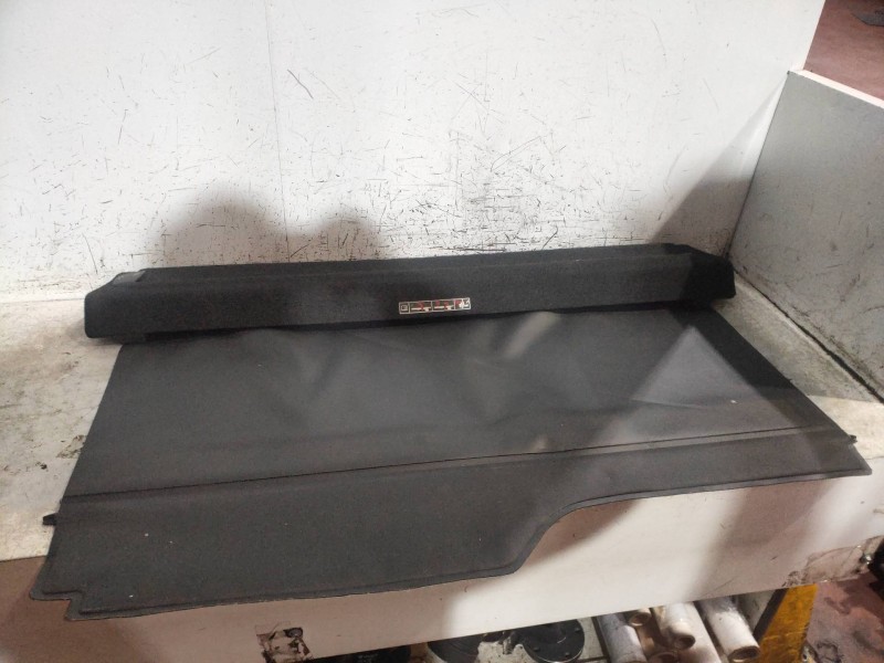 Recambio de bandeja trasera para land rover discovery 2.7 td v6 cat referencia OEM IAM   