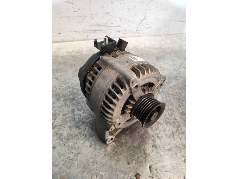 Recambio de alternador para bmw serie 2 active tourer (f45) 218d referencia OEM IAM 1042118181 764013103 06R14 NVE84900 DENSO