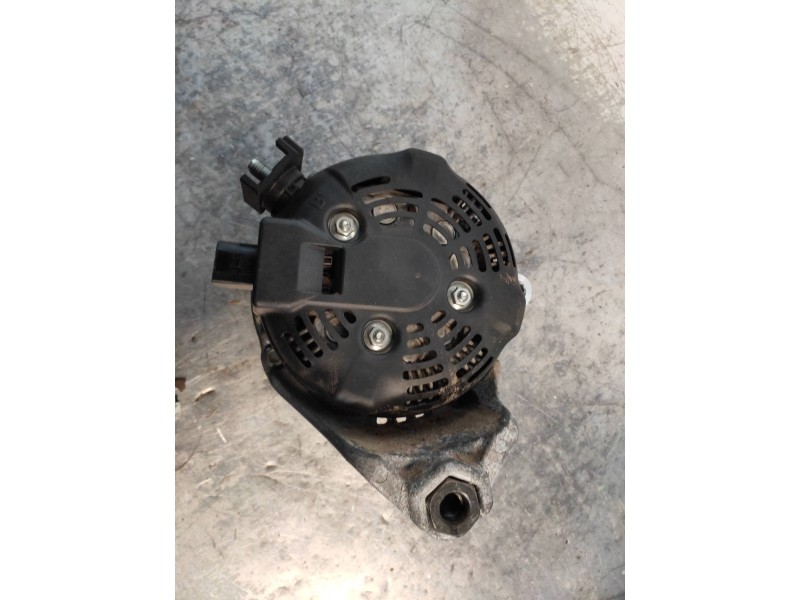 Recambio de alternador para bmw serie 2 active tourer (f45) 218d referencia OEM IAM 1042118181 764013103 06R14 NVE84900 DENSO