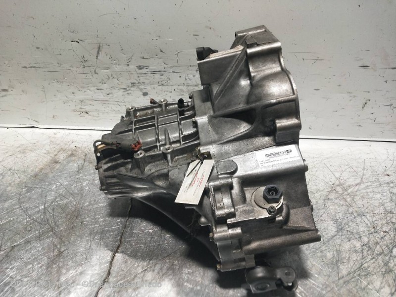 Recambio de caja cambios para nissan primera berlina (p11) 2.0 turbodiesel cat referencia OEM IAM   