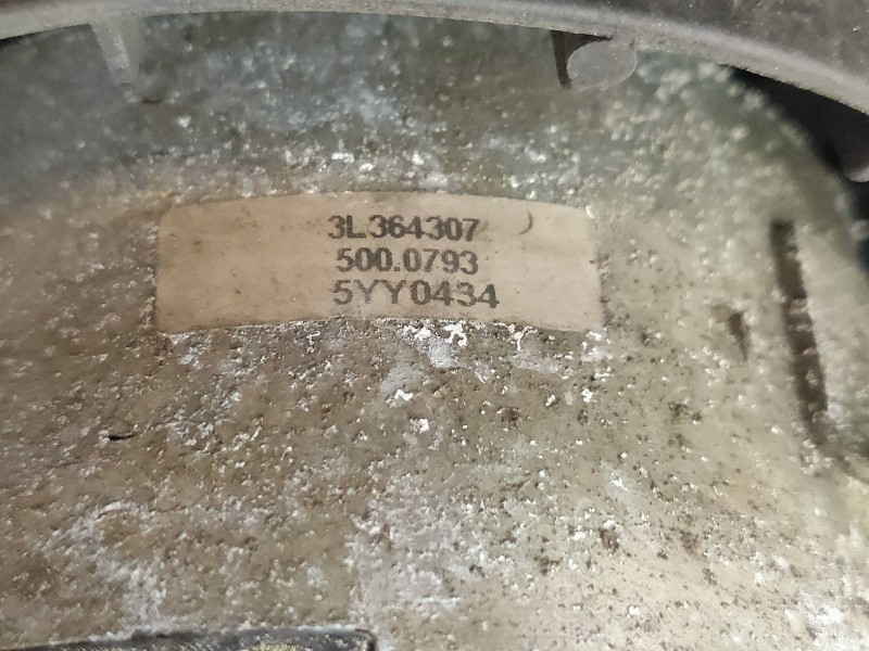 Recambio de electroventilador para renault master kombi l1h1 3,0t referencia OEM IAM 3L364307 5000793 5YY0434