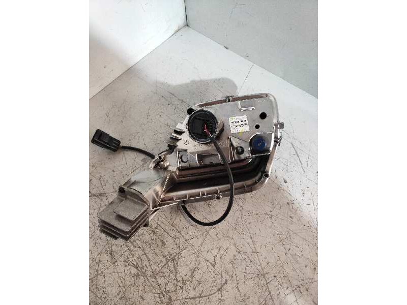 Recambio de faro antiniebla izquierdo para volvo xc60 r design awd referencia OEM IAM 3135287 89209151  Recambio de faro antiniebla izquierdo para volvo xc60 r design awd referencia OEM IAM 3135287 89209151